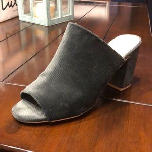 Sbicca Forest Green Corduroy Mules